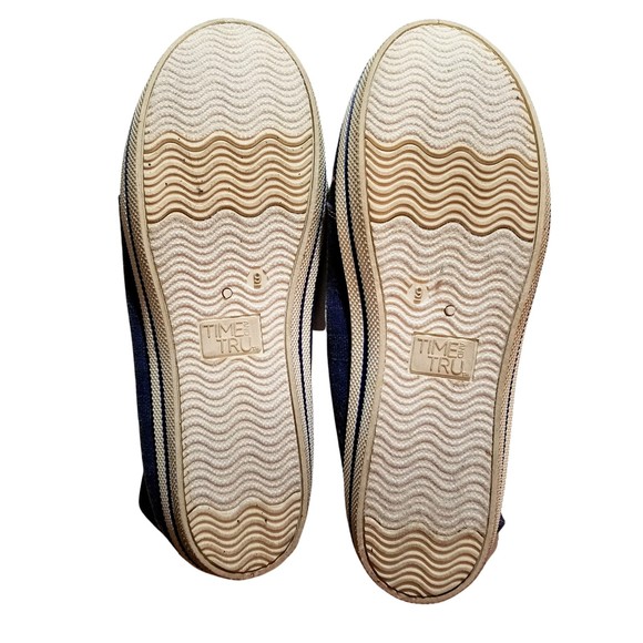 Time and Tru Women's Denim Blue Memory Foam Loafers Shoes Flats Size 9 - Picture 2 of 2